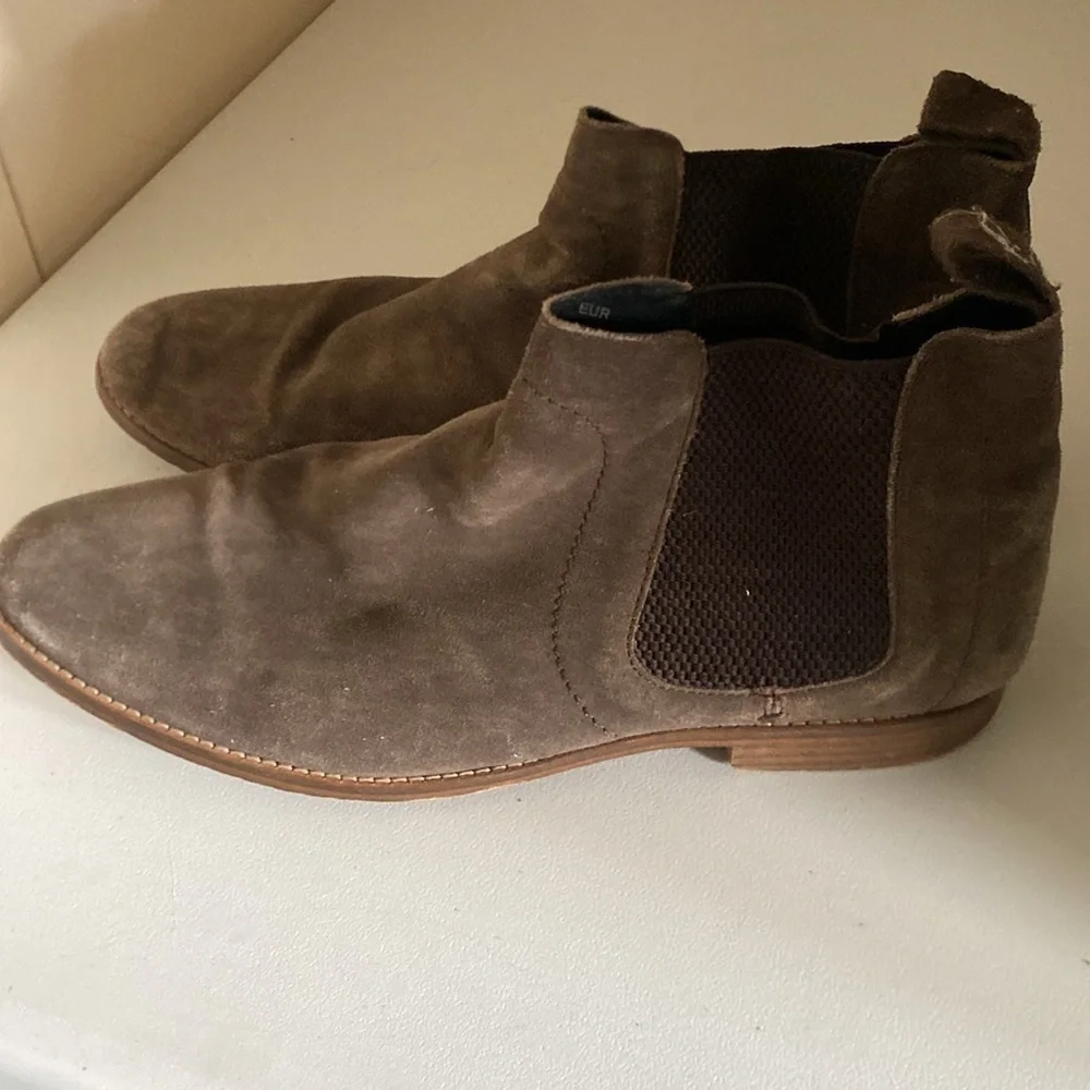 BEN SHERMAN SUEDE slip on MENS BOOTS brown size 11